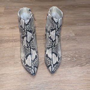 Sam Edelman - Hilty Bootie, Snakeskin